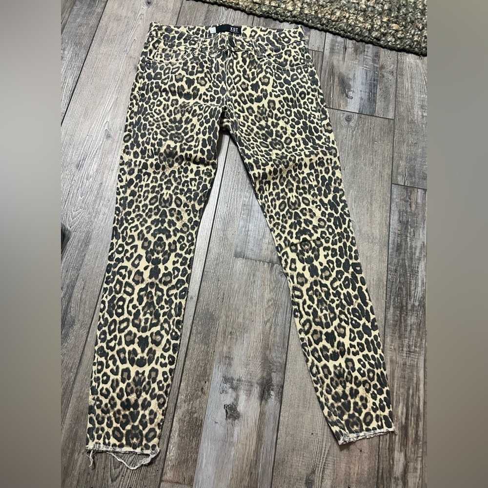 KUT from the Kloth Donna Slim Fit Ankle Skinny jeans cheetah leopard print